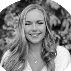 Millie, Senior Account Manager